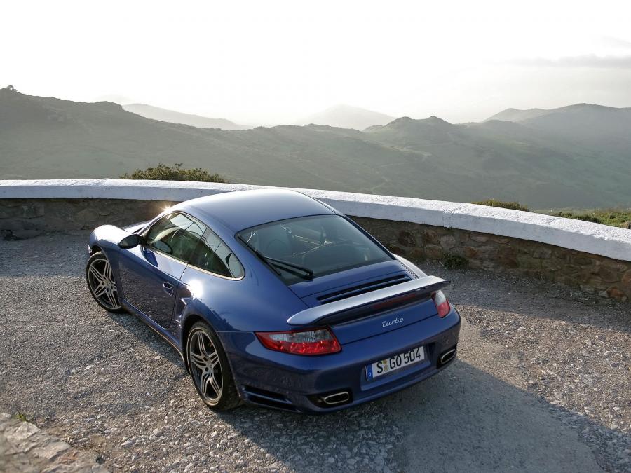  Porsche 911 Turbo 2007 года  (фото 39 из 78)